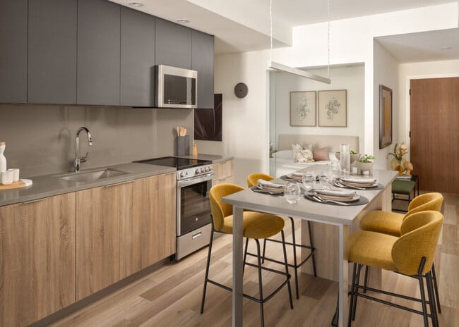 12) MS Kitchen 2 - Maple House at Canary Landing