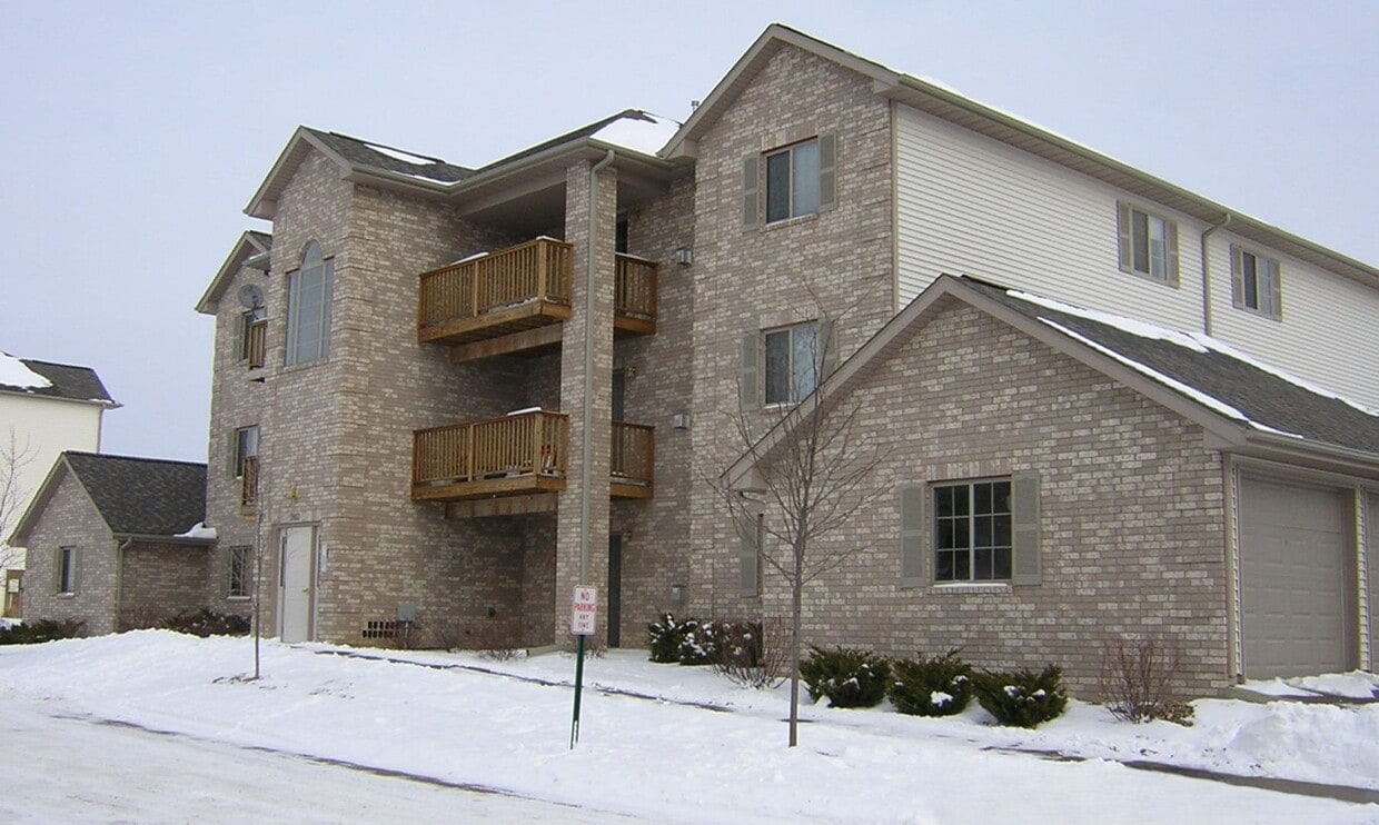 2 bedroom Condo in Coralville - Available Summer 2026 - 2 bedroom Condo in Coralville - Available Summer 2026