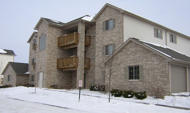 2 bedroom Condo in Coralville - Available Summer 2026 - 2 bedroom Condo in Coralville - Available Summer 2026