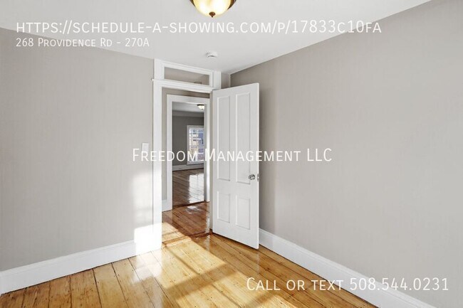 Foto del edificio - 268 Providence Rd