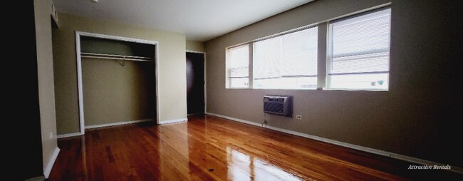 Building Photo - 152 N Waller Ave