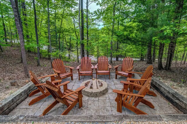 Foto del edificio - 25 Stuart Highlands Dr