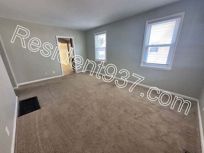 Foto del edificio - 2 Bed 1 Bath