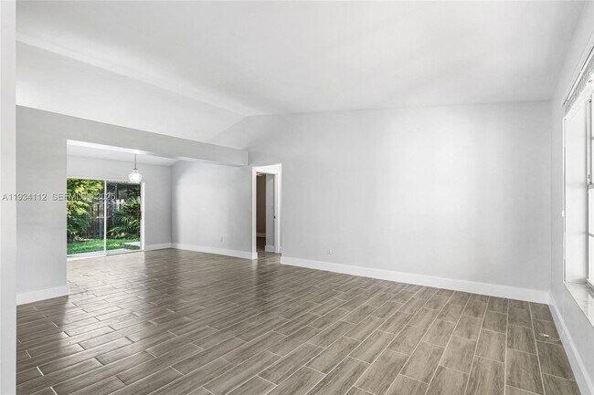 Foto del edificio - 21343 SW 94th Ct