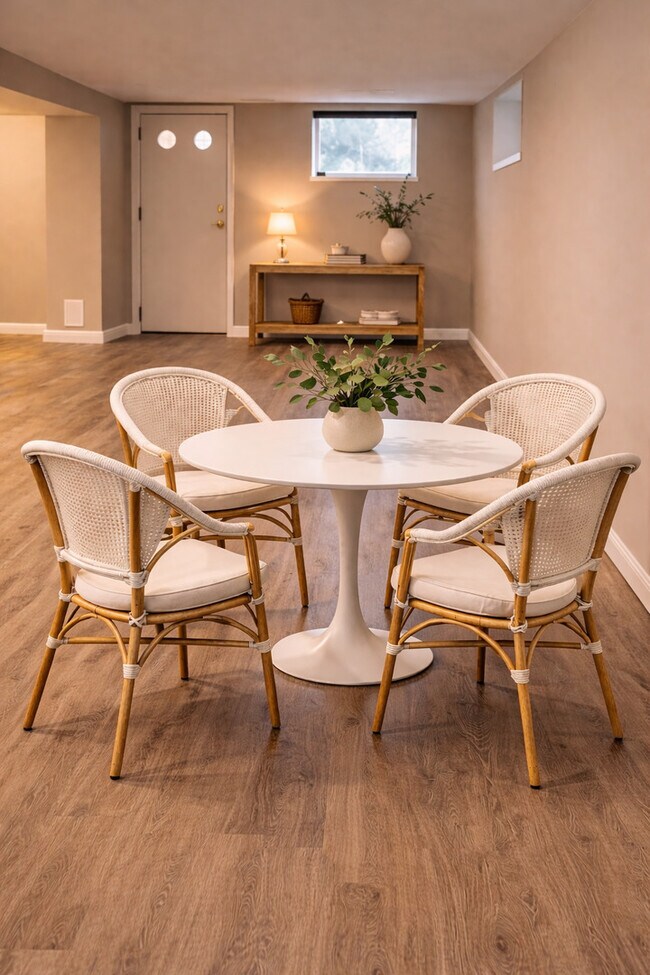 Foto del edificio - 2030 N Clifton Ave