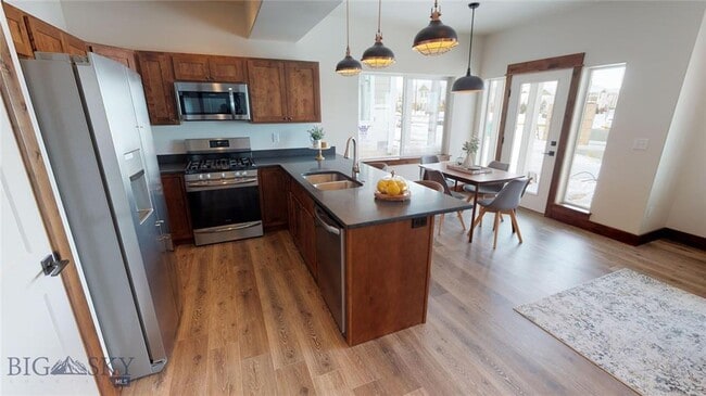 Foto del edificio - 1180 Baxter Creek Way