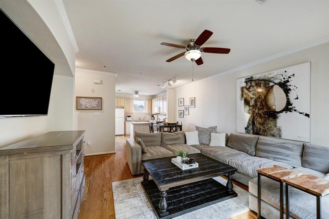 Building Photo - 12707 Boheme Dr