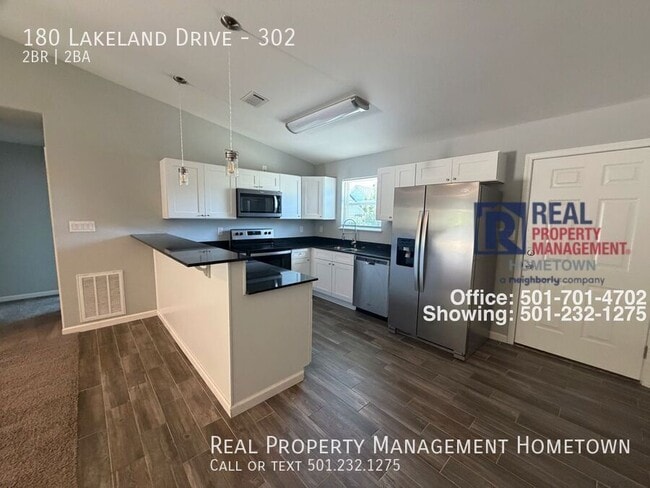 Foto del edificio - 180 Lakeland Dr