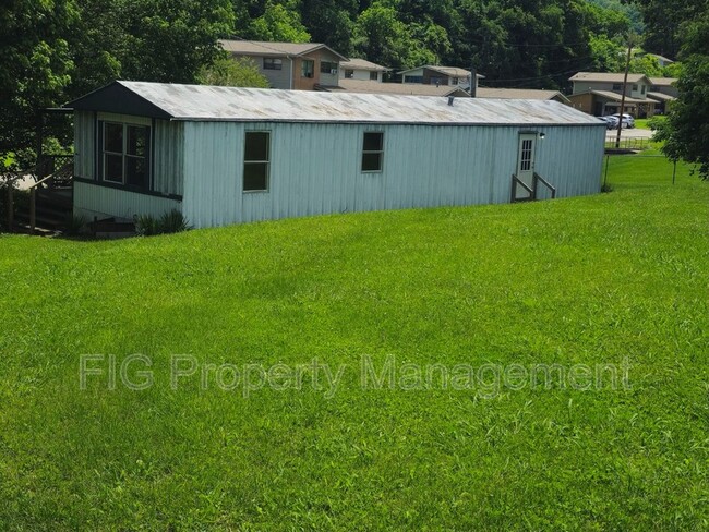 Building Photo - 1035 South Main Street