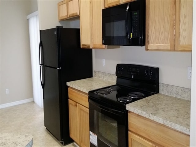 Foto del edificio - 635 Cherry Laurel St