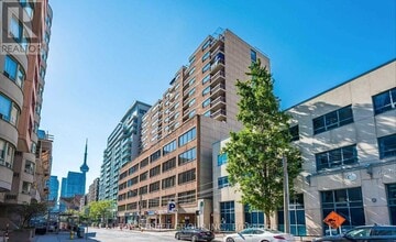 Building Photo - 120 St Patrick St