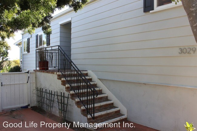 Building Photo - 3029 Nichols St