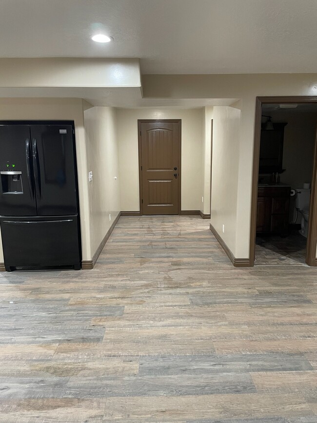 Building Photo - 3024 S 600 W