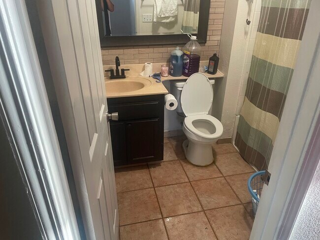 Foto del edificio - 5421 Indian Ridge Ln