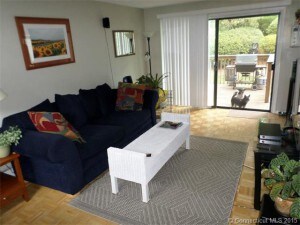Foto del edificio - 655 Talcottville Rd
