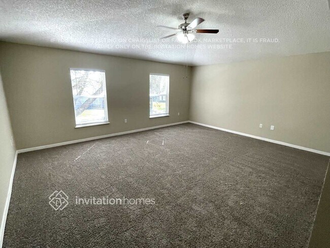 Building Photo - 2945 Ruxton Dr