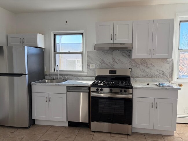 Photo - 21-75-2148 48th St Apartment