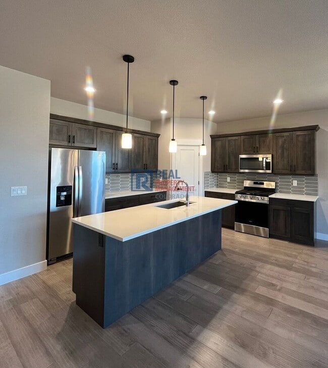 Building Photo - 1912 Tidewater Ln