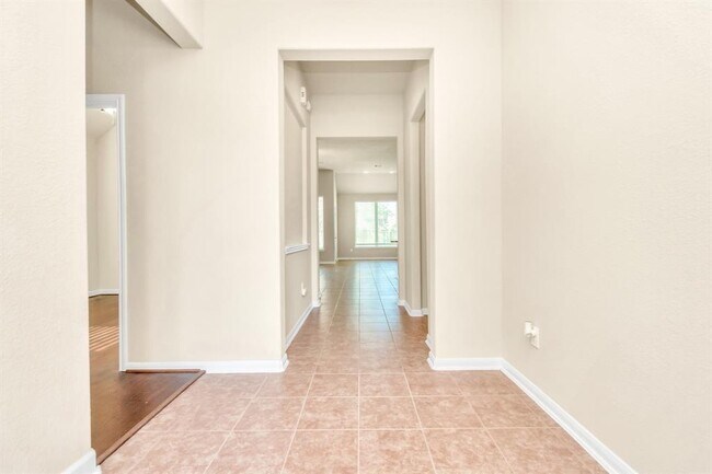 Foto del edificio - 9407 Vista Falls Ct