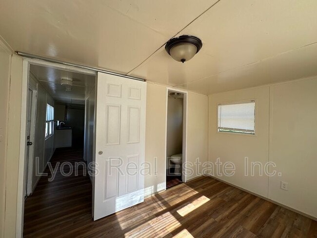 Foto del edificio - 7849 Suncoast Dr