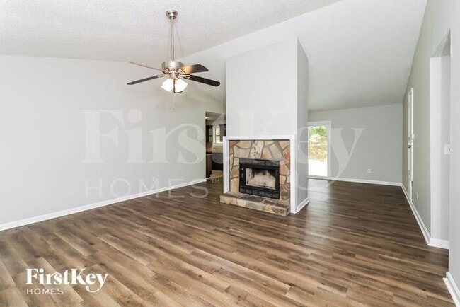 Building Photo - 1405 Chasewind Ct