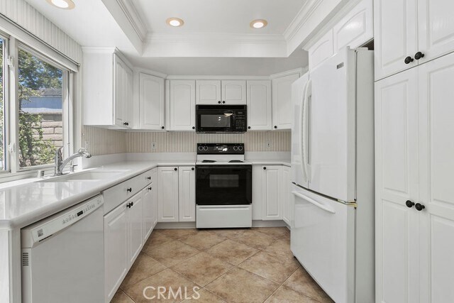 Building Photo - 3712 S Sea Breeze