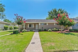 Building Photo - 7253 Onyx St