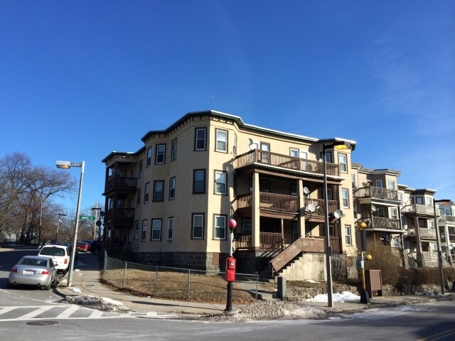 Primary Photo - 263 Geneva Ave