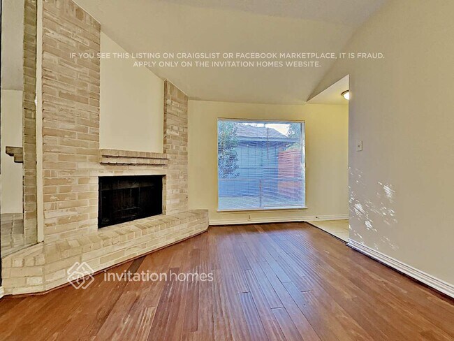 Foto del edificio - 9167 Golden Sunshine Dr