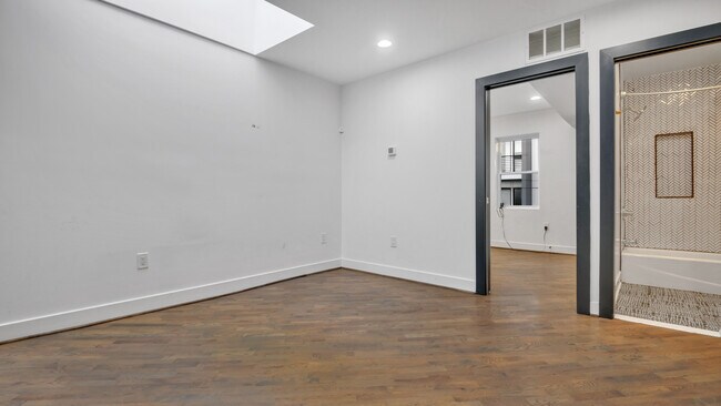 Foto del edificio - 1808 Benning Rd NE