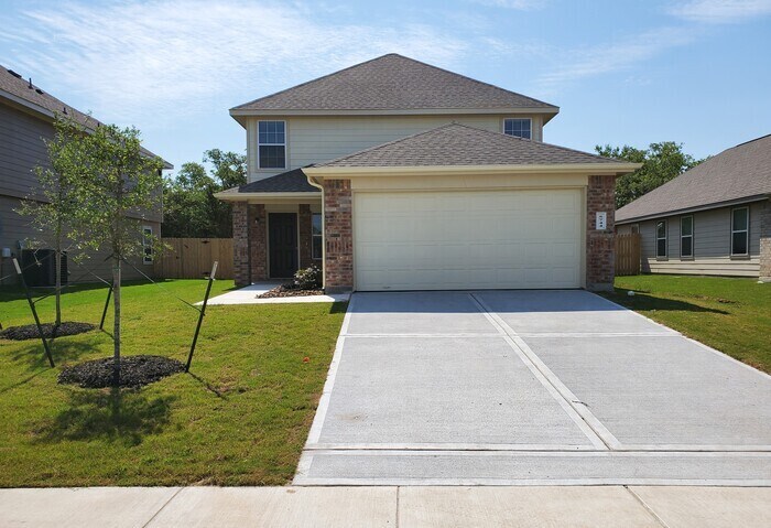 Foto principal - Alamosa Springs - 5744 Paseo Place, Bryan,...