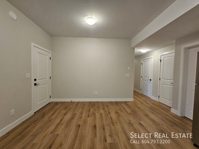 Building Photo - 46058-46058 Bonny Ave