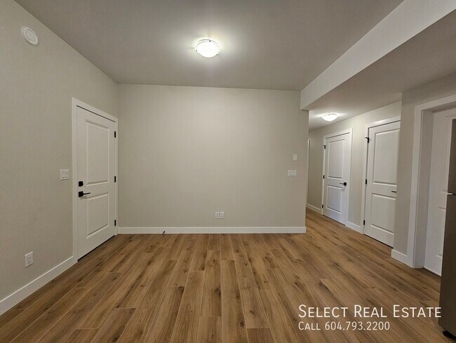 Building Photo - 46058 Bonny Ave