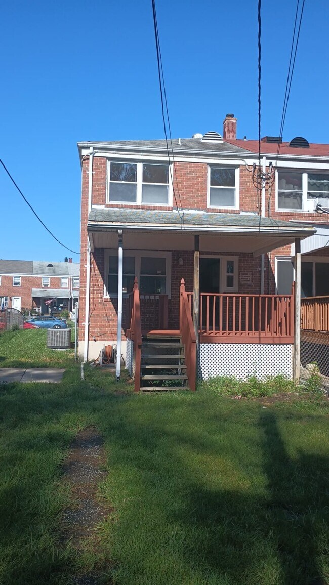 Building Photo - 7423 Saint Patricia Court