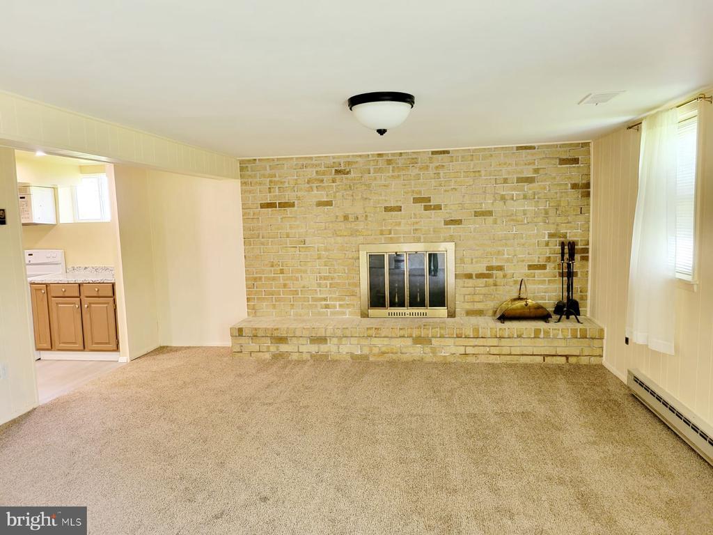 Primary Photo - 508 Deacon Brook Cir