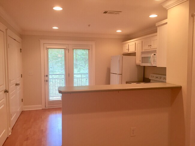 open kitchen - 490 Barnett Shoals Rd
