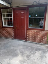 Building Photo - 3023 Eaton St