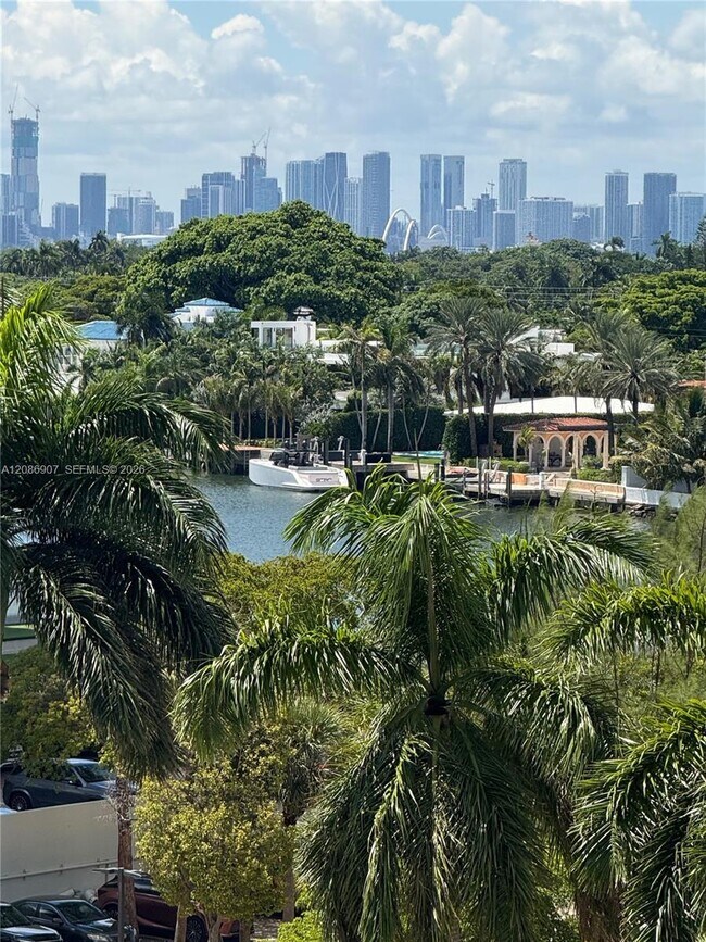 Building Photo - 5555 Collins Ave