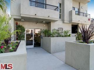 Foto principal - 5842 Harold Way