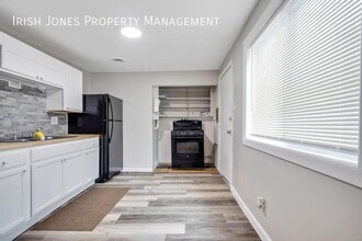 Building Photo - 94 Edson St