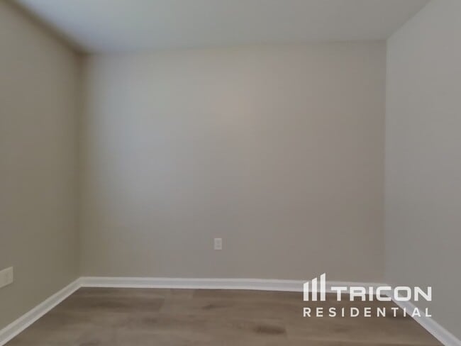 Building Photo - 121 Millwheel Dr