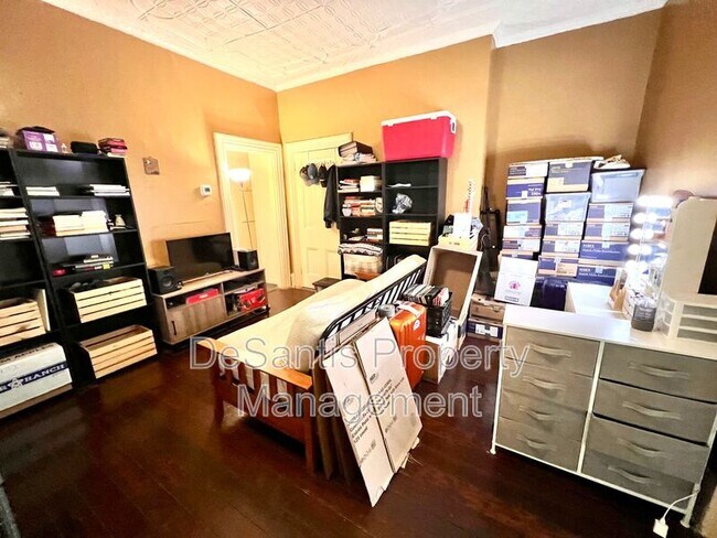 Foto del edificio - 1815 Locust St