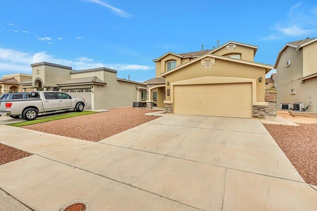 Building Photo - 3873 Loma Brisa Dr