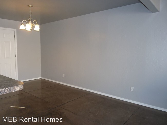 Building Photo - 3 br, 2 bath House - 2751 N. Castro Ave