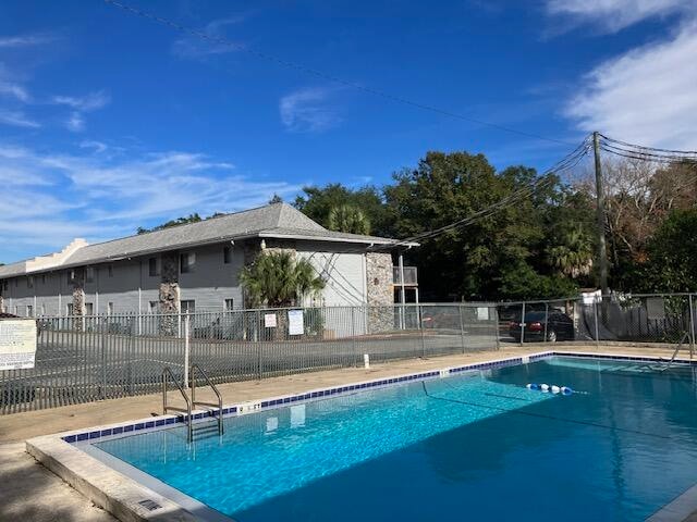 Building Photo - 201 E College Blvd