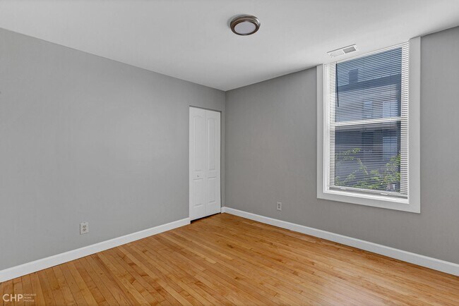 Foto del edificio - 3149 S Morgan St