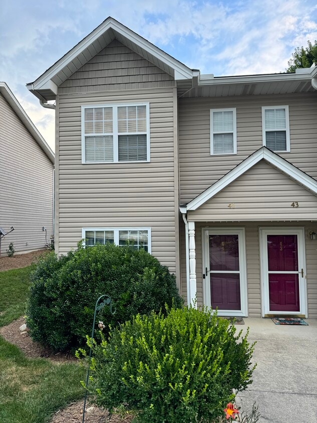 41 Stafford Ct Unit 41 Stafford Court, Fletcher, NC 28732 Condo for