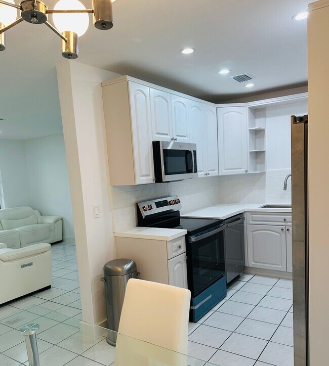 Foto del edificio - 3225 SW 94th Ave