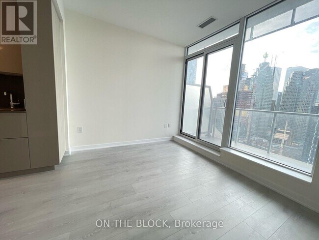 Building Photo - 28 Freeland St