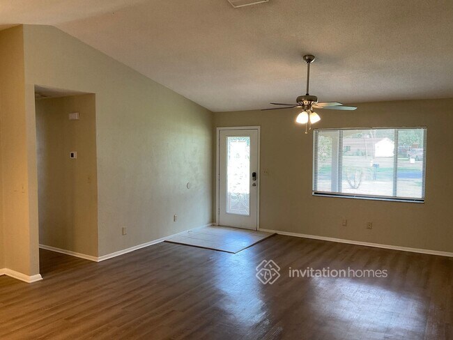 Foto del edificio - 1223 Ryan St